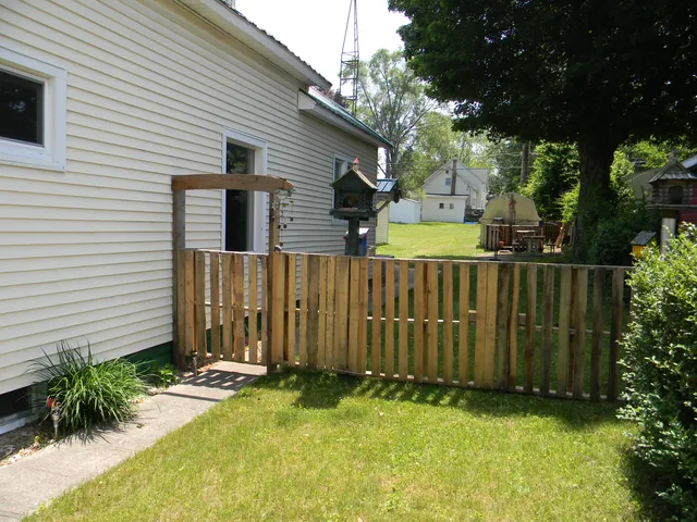 $165,000 | 302 1st Street, Ludington, MI 49431