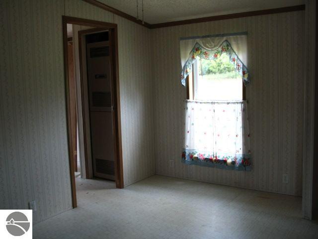 8777 45 Road Cadillac, MI 49601 - Photo 7 of 7 1683707-6.JPG