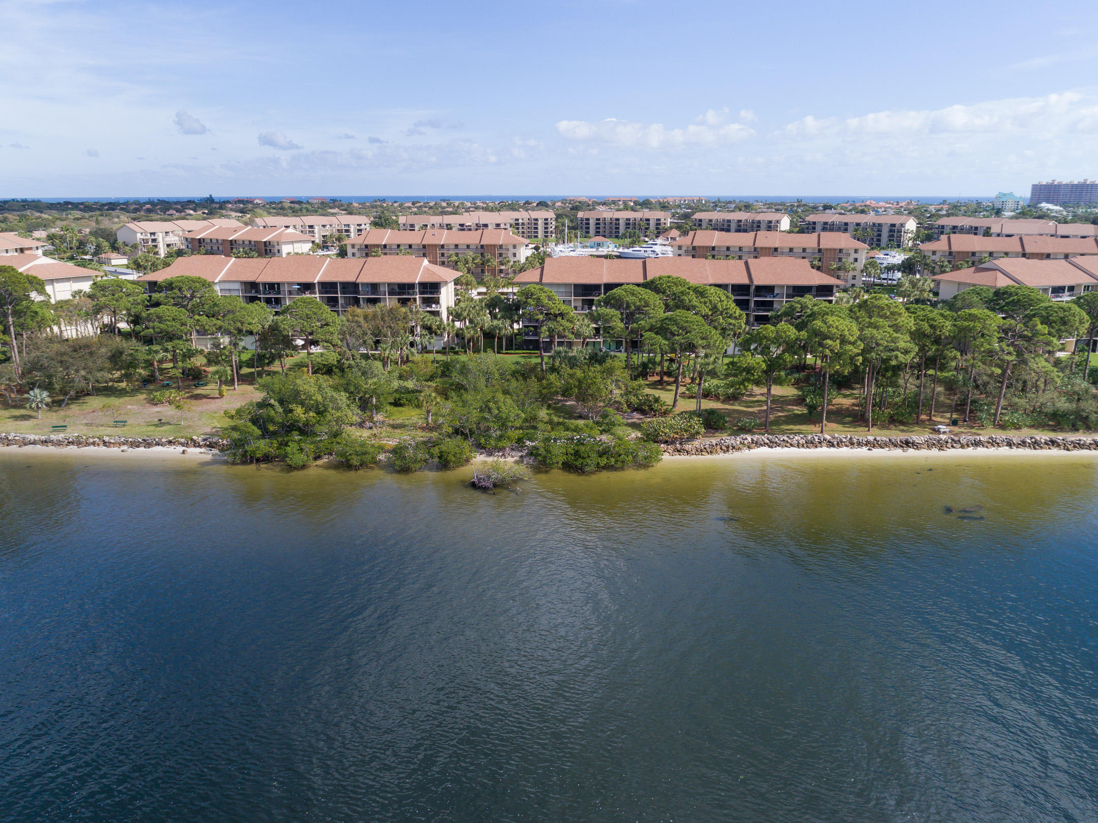 2101 Marina Isle Way, Unit 406 Jupiter, FL 33477 - Photo 27 of 28 AERIAL INTRA 3