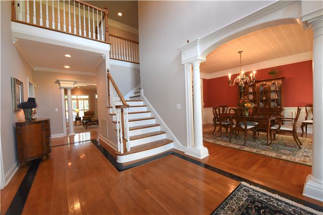 Inviting foyer.