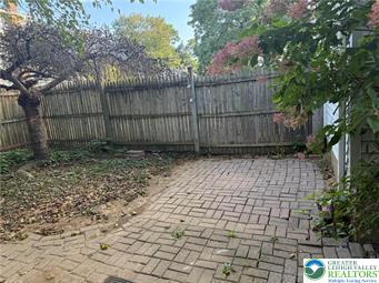 258 Nazareth Pike Bethlehem, PA 18020 - Photo 19 of 21