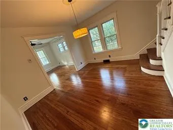 $1,899 | 258 Nazareth Pike, Bethlehem, PA 18020