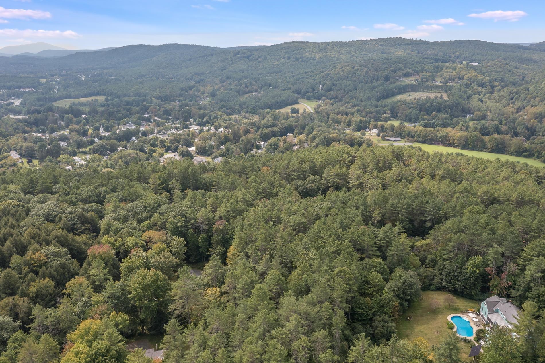 359 Hawk Pine Road Norwich, VT 05055 - Photo 36 of 38