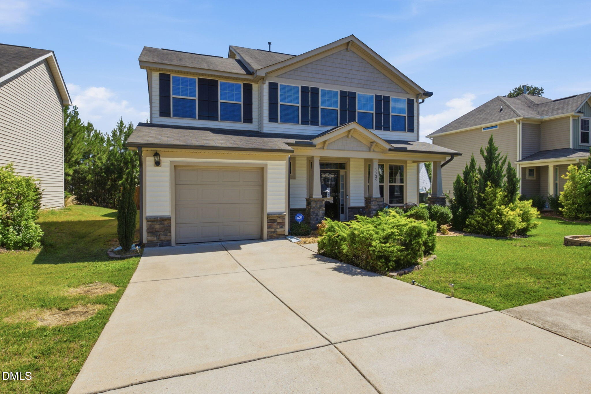 3325 Snowberry Drive Raleigh, NC 27610 - Photo 3 of 40 driveway & front