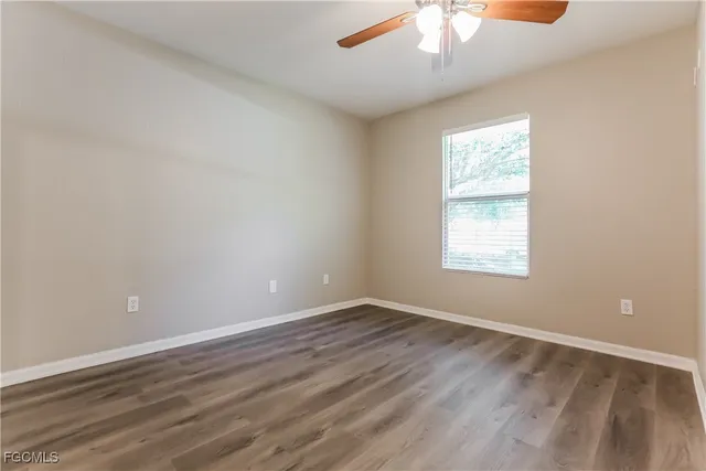 $1,900 | 284 Grove Road, Venice, FL 34293