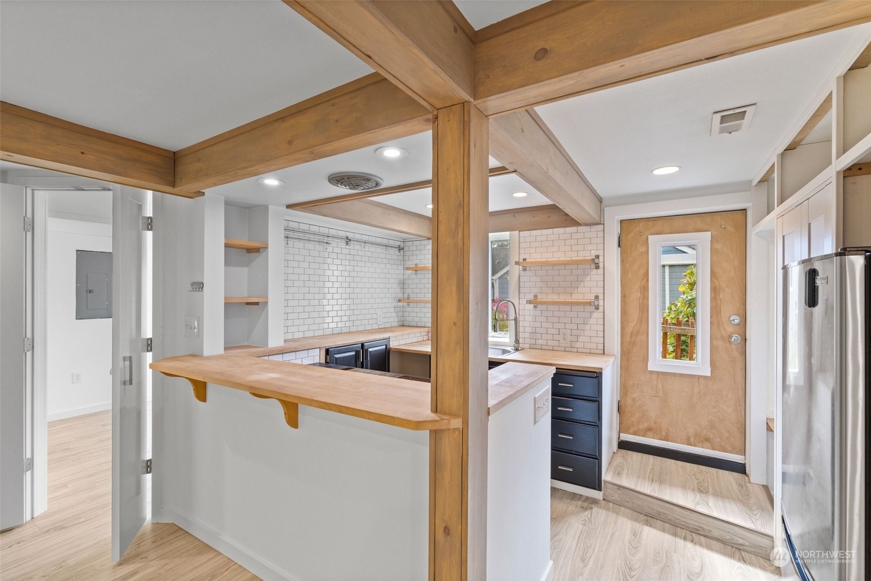 4964 Lewis Place Southwest Seattle, WA 98116 - Photo 18 of 36 Gallery Image 18