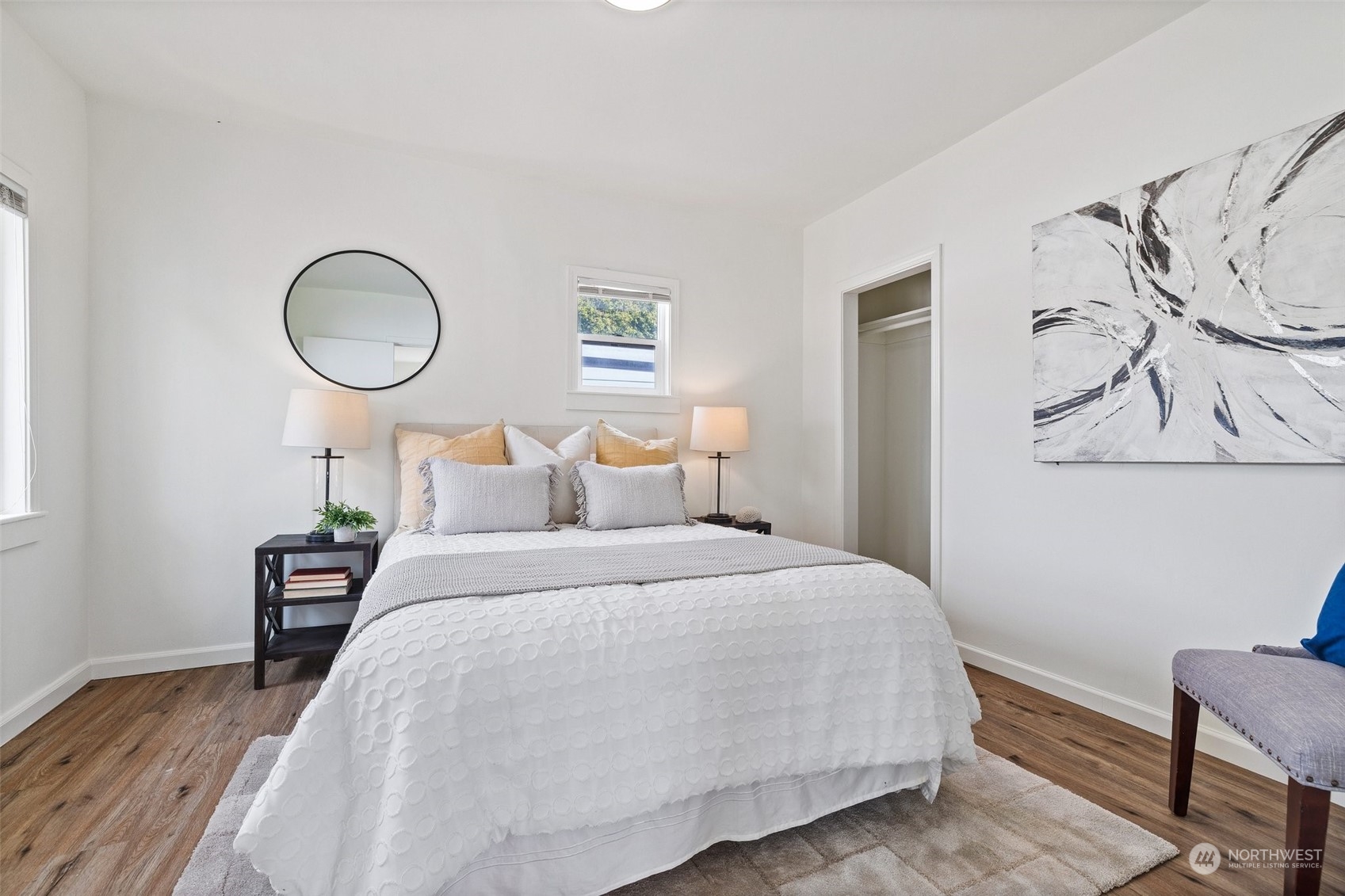 4964 Lewis Place Southwest Seattle, WA 98116 - Photo 8 of 36 Gallery Image 8