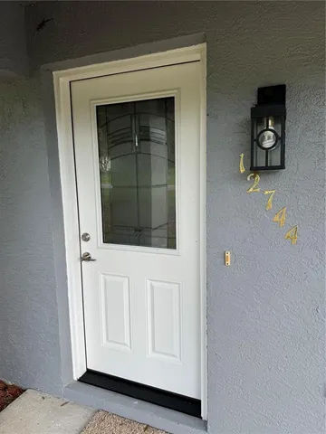 $2,000 | 12744 Abbey Drive, Dade City, FL 33525