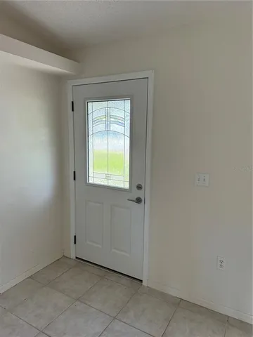 $2,000 | 12744 Abbey Drive, Dade City, FL 33525