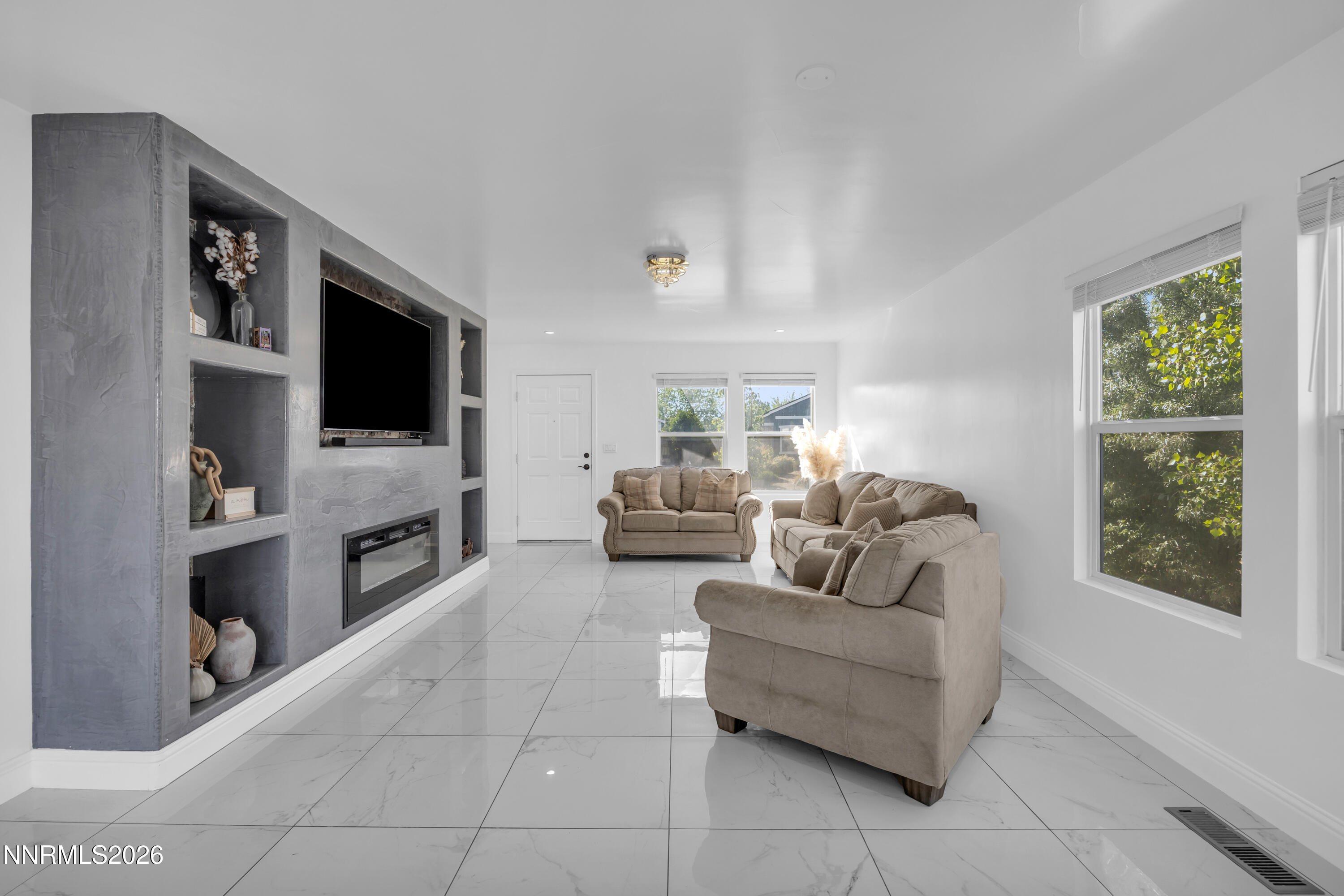 9574 Canyon Meadows Drive Reno, NV 89506 - Photo 6 of 31 IMG_0900