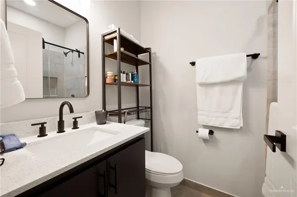 $1,400 | 2103 Selena Street, Unit 4, Mission, TX 78572