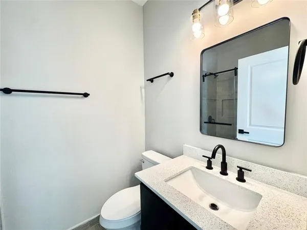 $1,400 | 2103 Selena Street, Unit 4, Mission, TX 78572