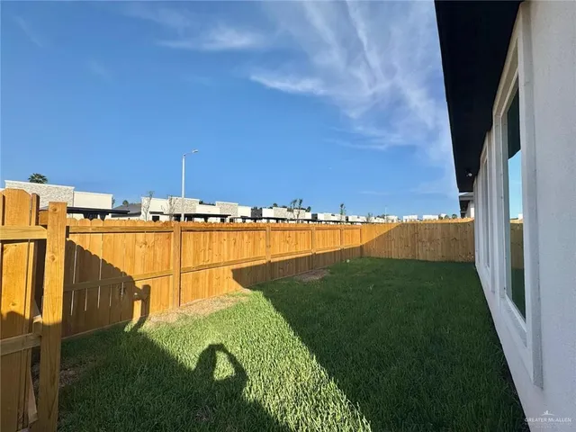 $1,400 | 2103 Selena Street, Unit 2, Mission, TX 78572