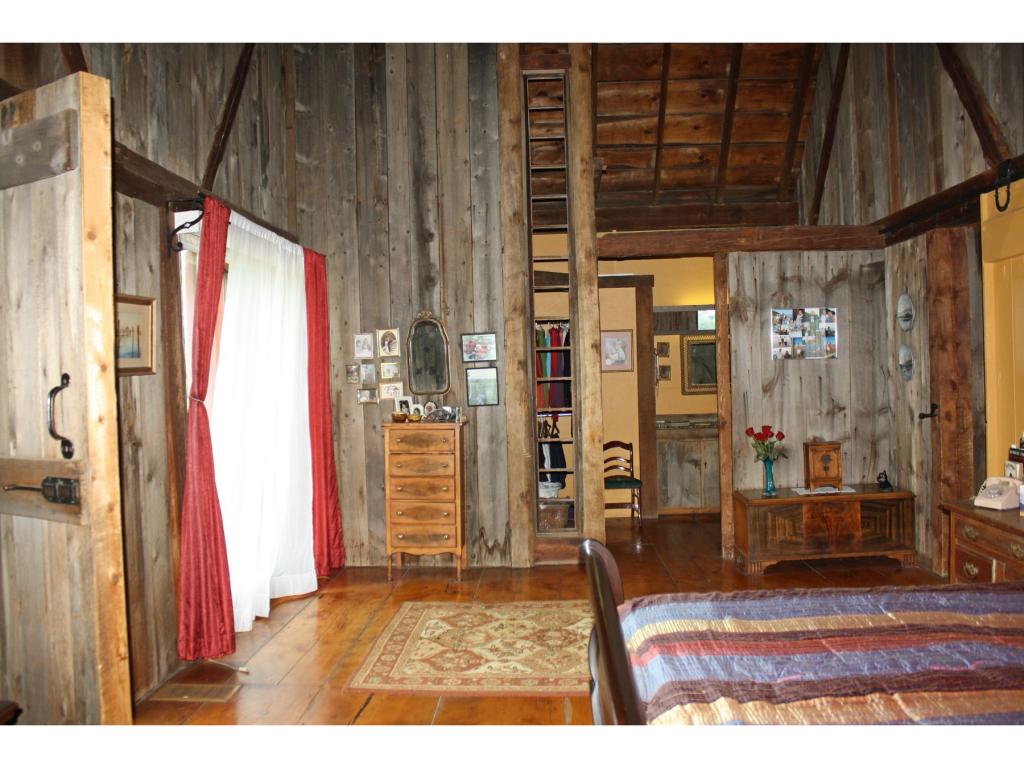 1756 Sperry Road Cornwall, VT 05753 - Photo 16 of 23 Gallery Image 16