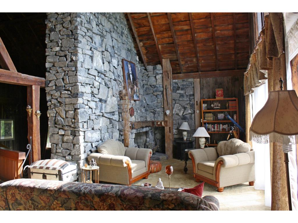 1756 Sperry Road Cornwall, VT 05753 - Photo 7 of 23 Gallery Image 7