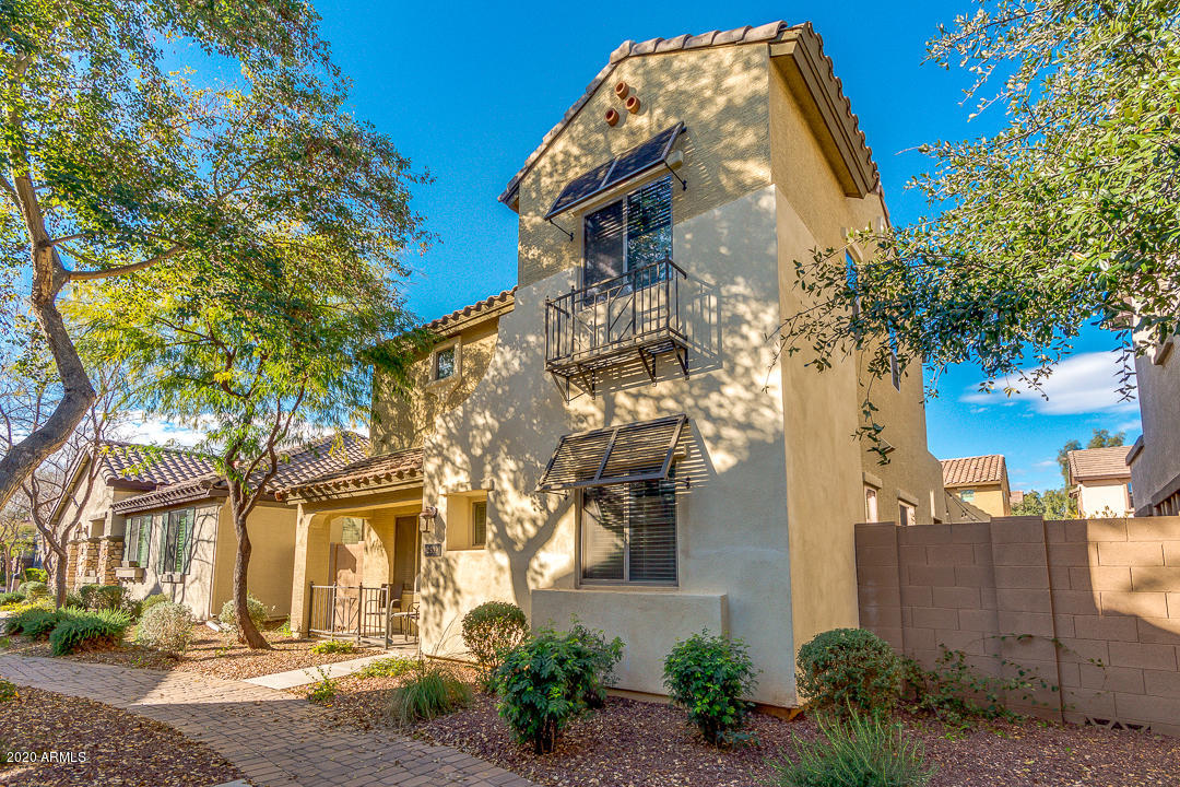 2539 East Boston Street Gilbert, AZ 85295 - Photo 2 of 37 02-Boston