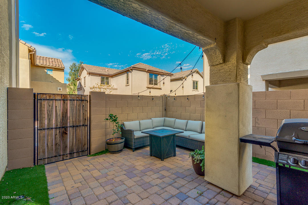 2539 East Boston Street Gilbert, AZ 85295 - Photo 32 of 37 32-Boston