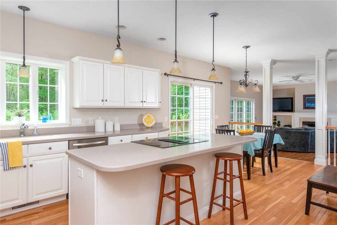 1500 S Road East Greenwich, RI 02818 - Photo 5 of 40 Gallery Image 5