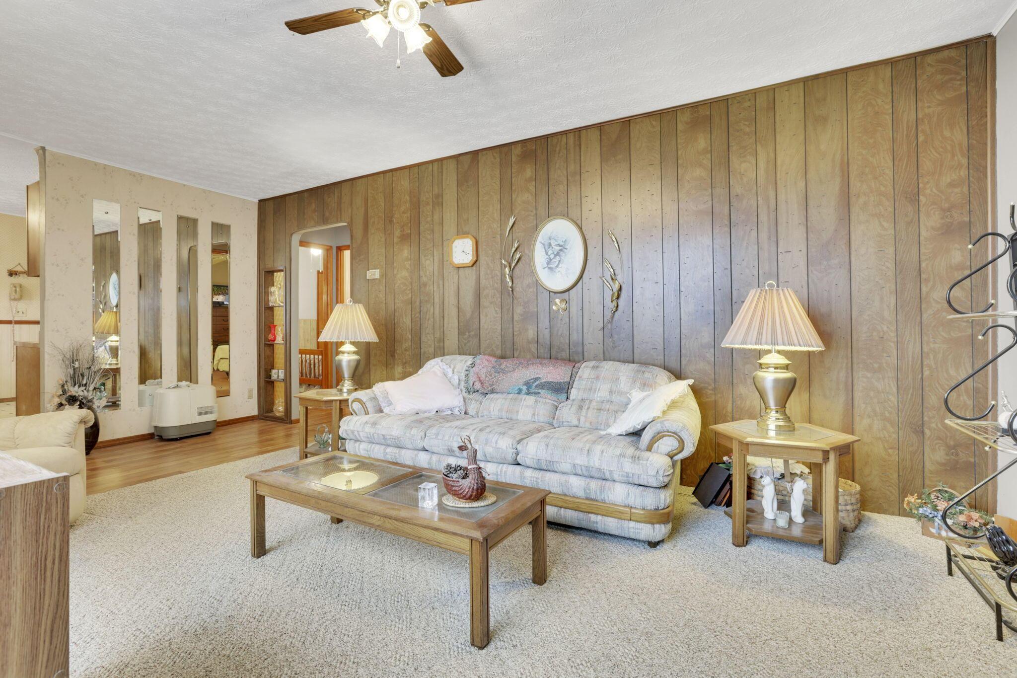 1140 Mill Road Circleville, OH 43113 - Photo 9 of 42 8-web-or-mls-939A0557