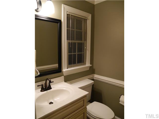 7429 Chippenham Court Raleigh, NC 27613 - Photo 20 of 23 Photo 20