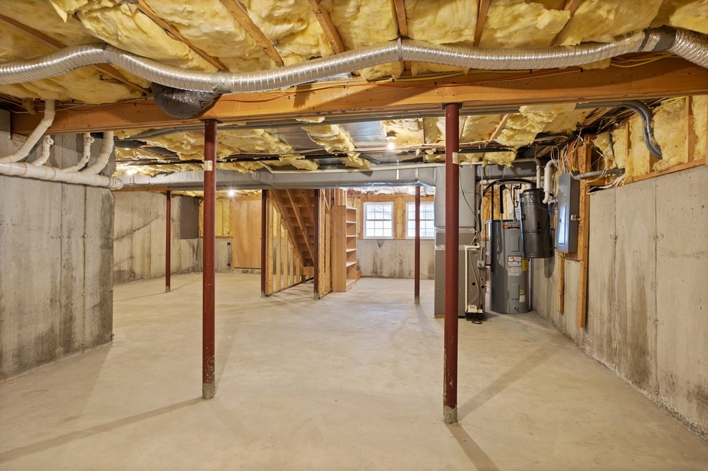 114 Summer Road, Unit 114 Boxborough, MA 01719 - Photo 42 of 42 a view of a indoor garage