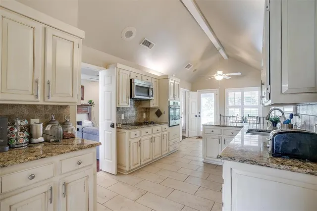 $2,750 | 3744 Ben Creek Court, Fort Worth, TX 76008