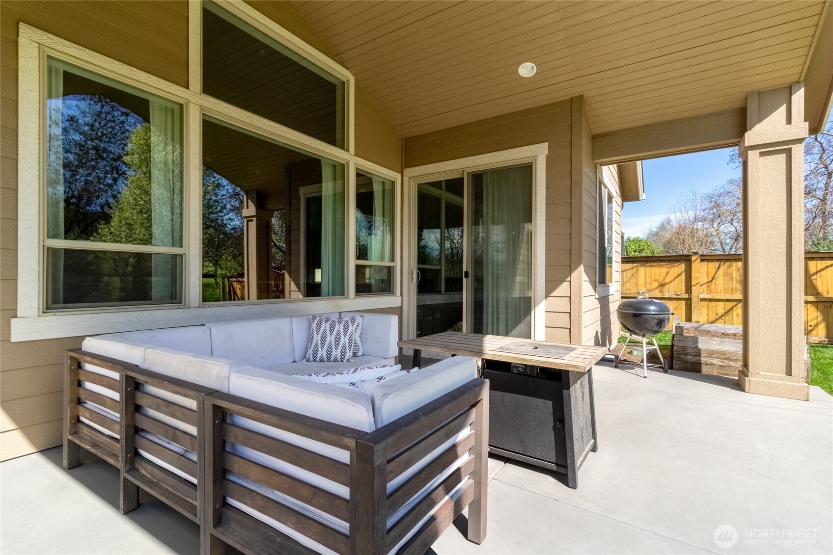 341 Reserve Way Walla Walla, WA 99362 - Photo 31 of 40 a view of an outdoor sitting space