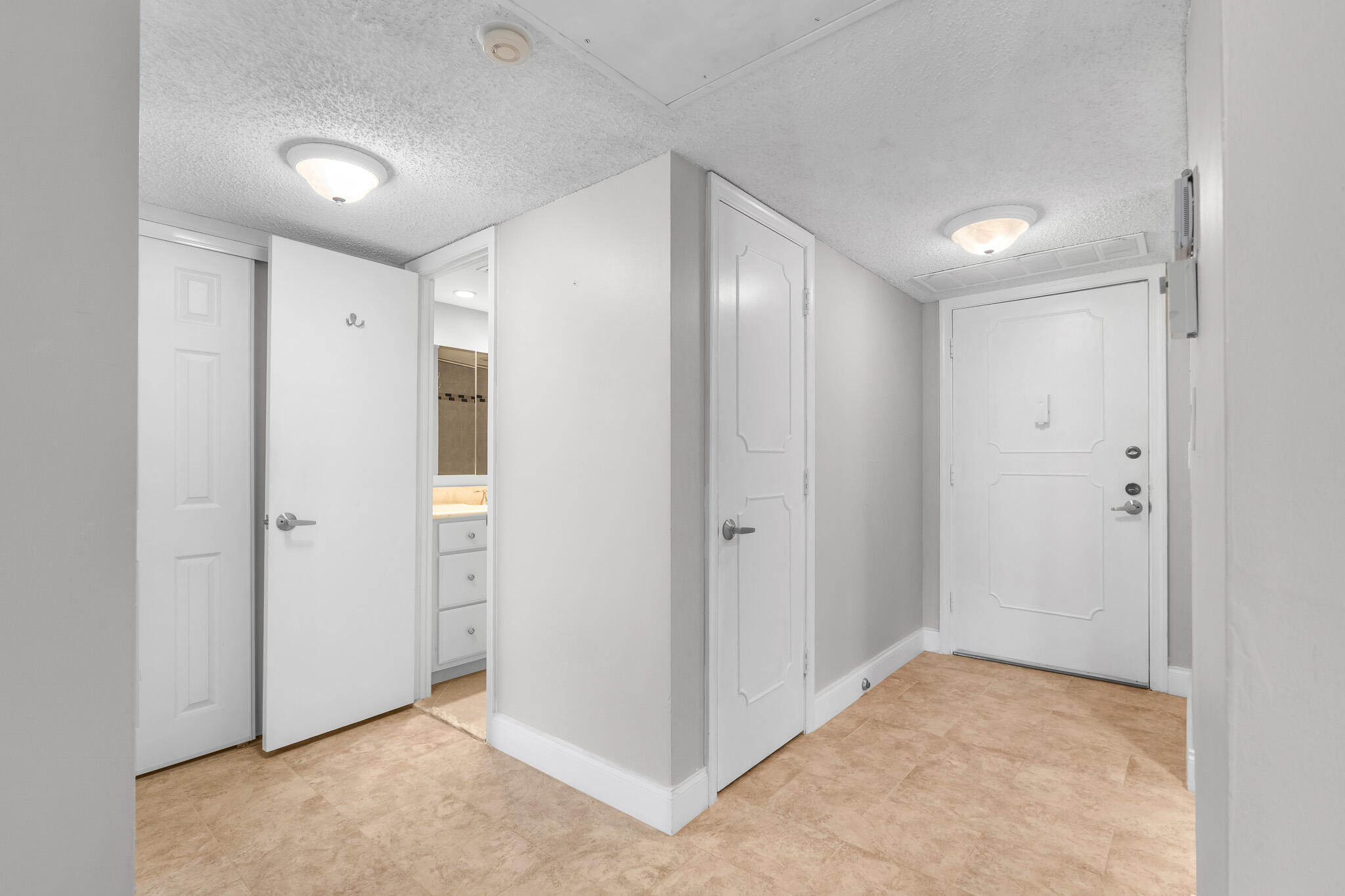 950 Ponce De Leon Road, Unit 3120 Boca Raton, FL 33432 - Photo 18 of 49 DSC02064