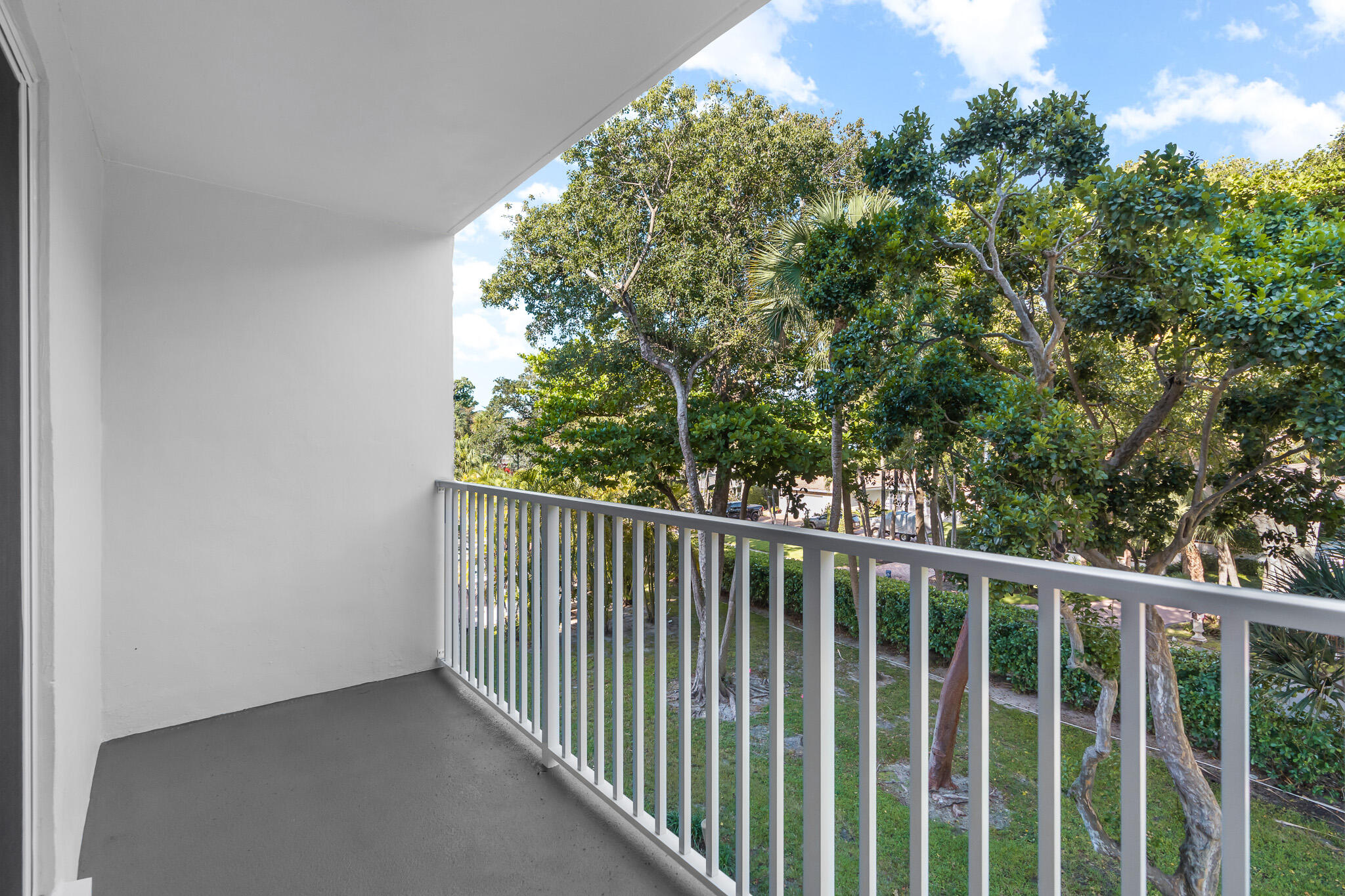 950 Ponce De Leon Road, Unit 3120 Boca Raton, FL 33432 - Photo 35 of 49 DSC02127