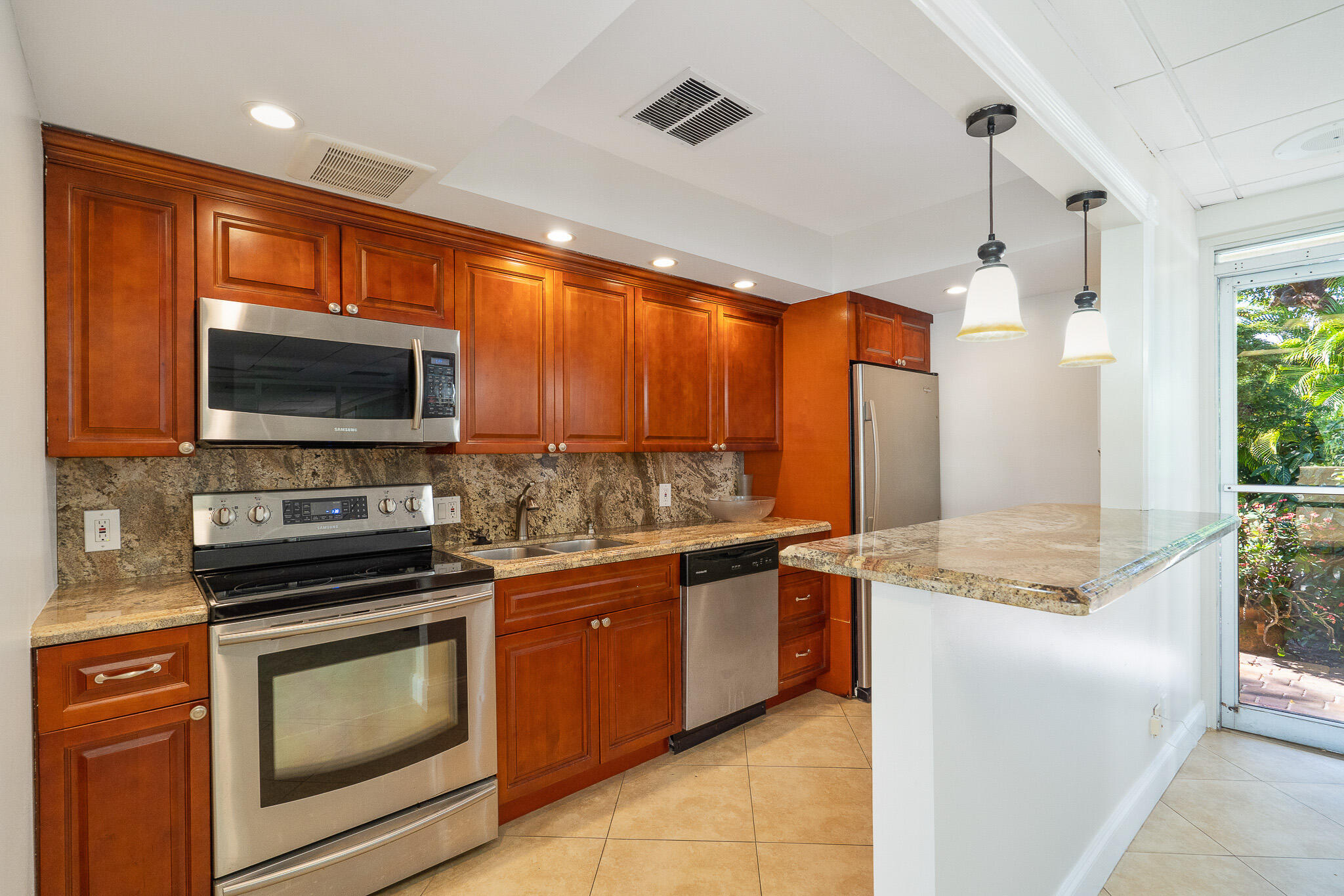 950 Ponce De Leon Road, Unit 3120 Boca Raton, FL 33432 - Photo 41 of 49 DSC02649