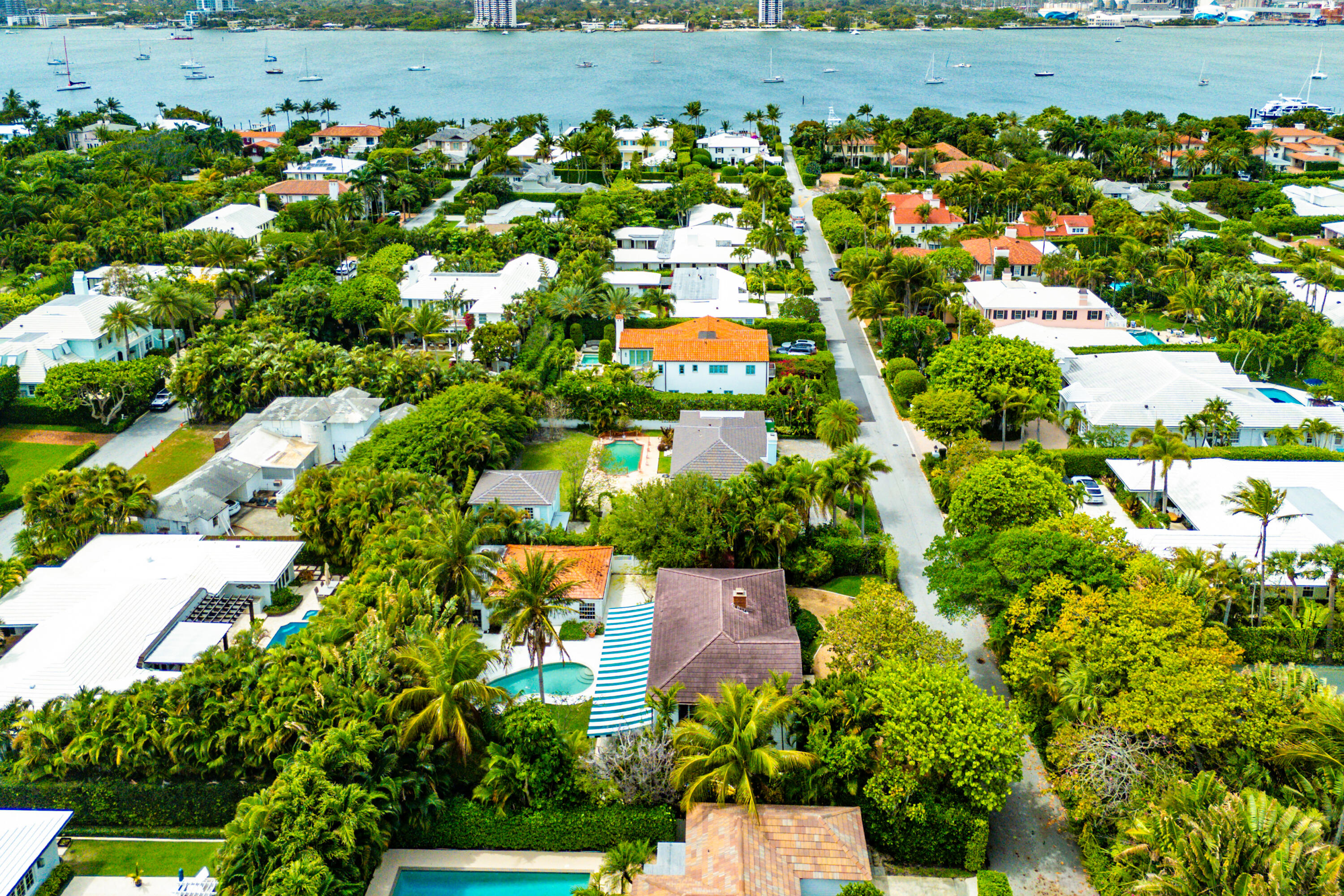 210 Merrain Road Palm Beach, FL 33480 - Photo 22 of 33 Aerial