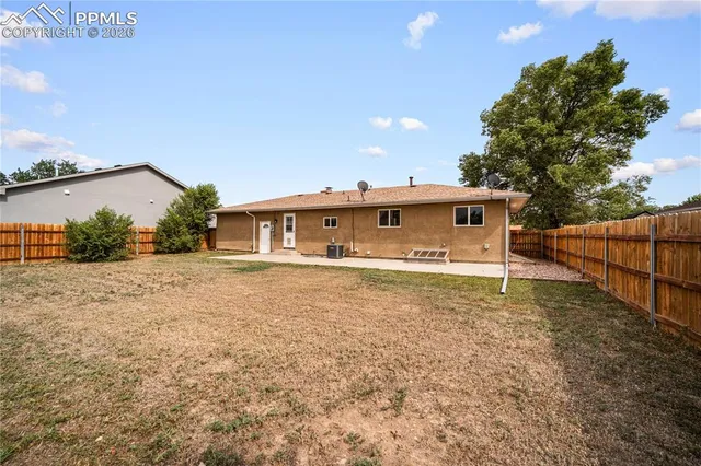 $375,000 | 911 Candytuft Boulevard, Pueblo, CO 81001