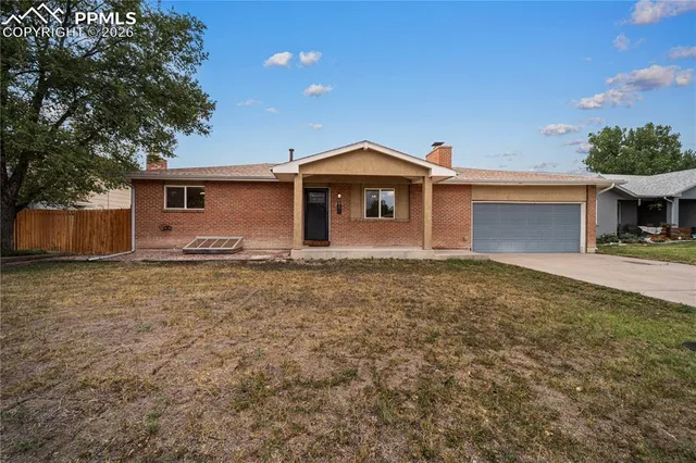 $375,000 | 911 Candytuft Boulevard, Pueblo, CO 81001