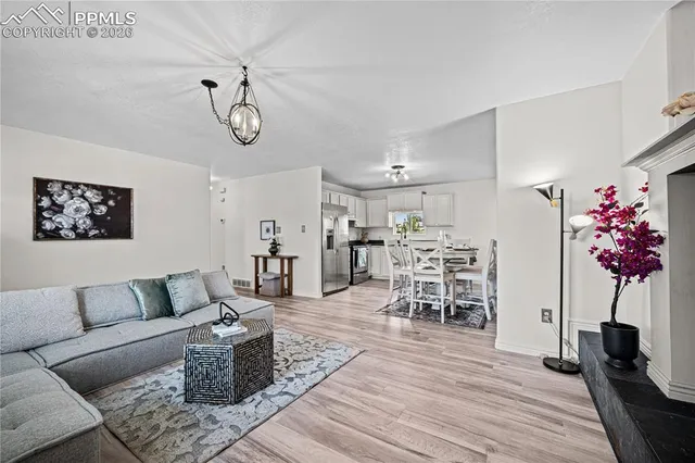 $375,000 | 911 Candytuft Boulevard, Pueblo, CO 81001