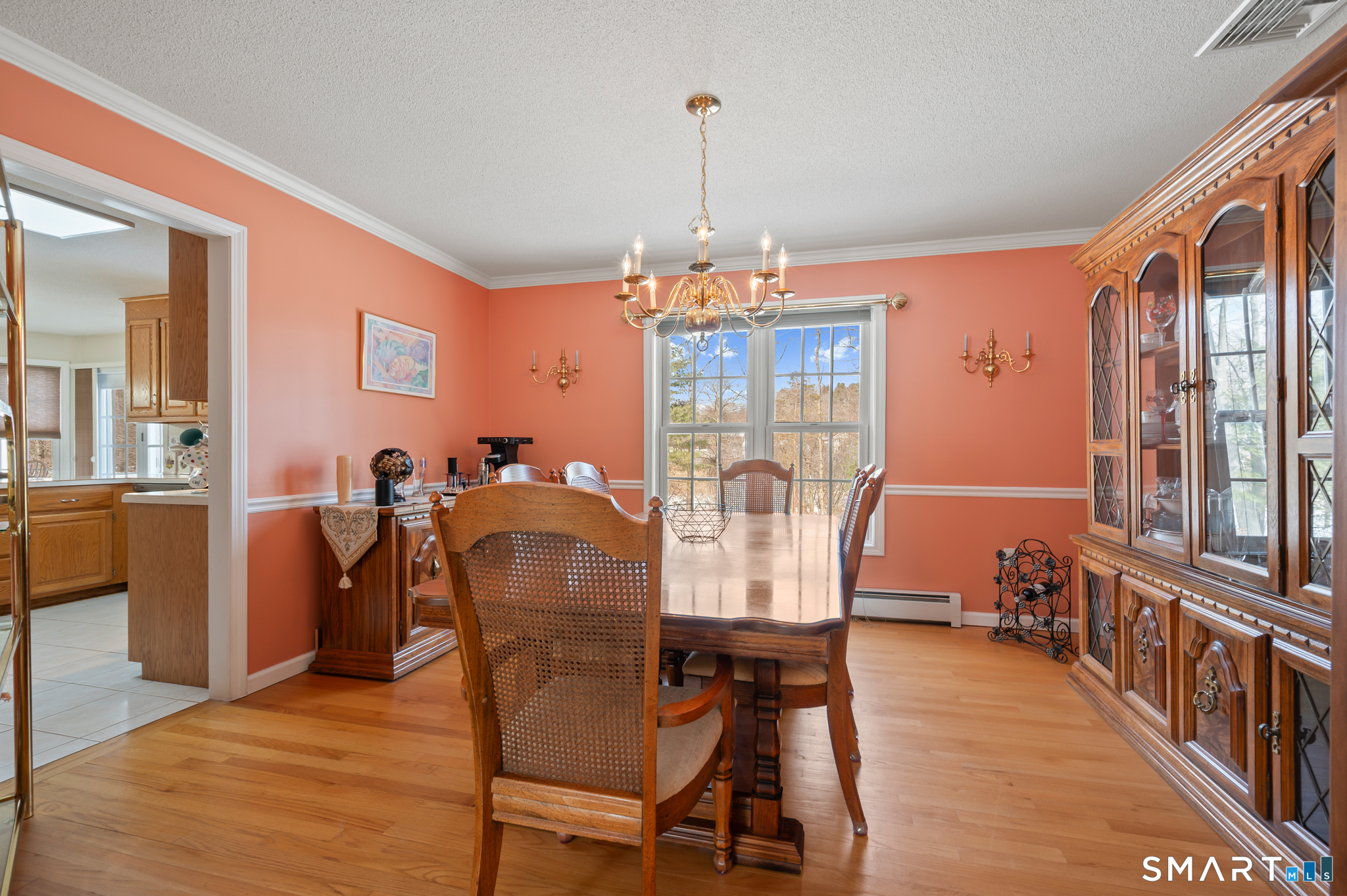 19 Woodside Way Bristol, CT 06010 - Photo 11 of 43