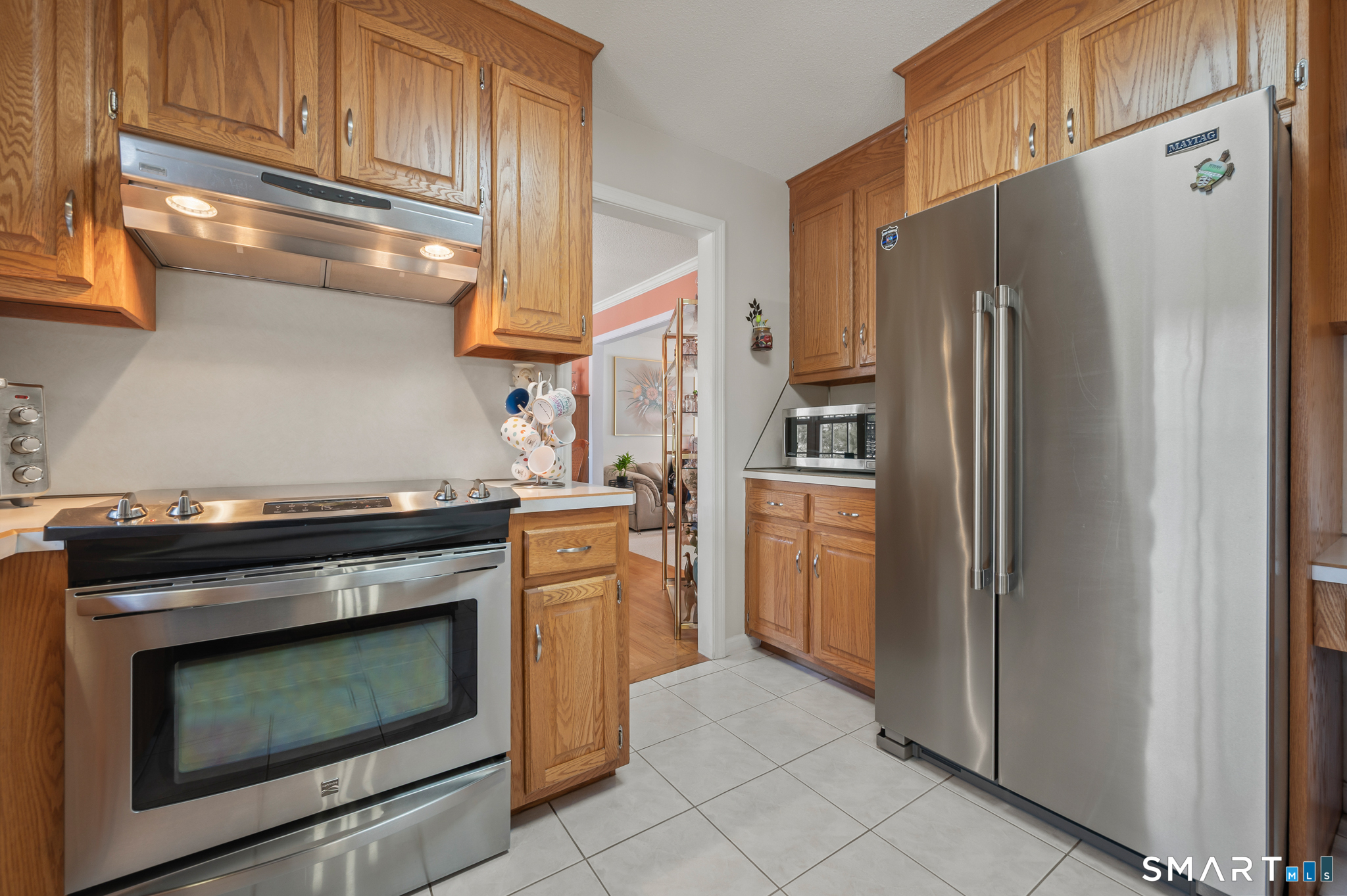 19 Woodside Way Bristol, CT 06010 - Photo 13 of 43