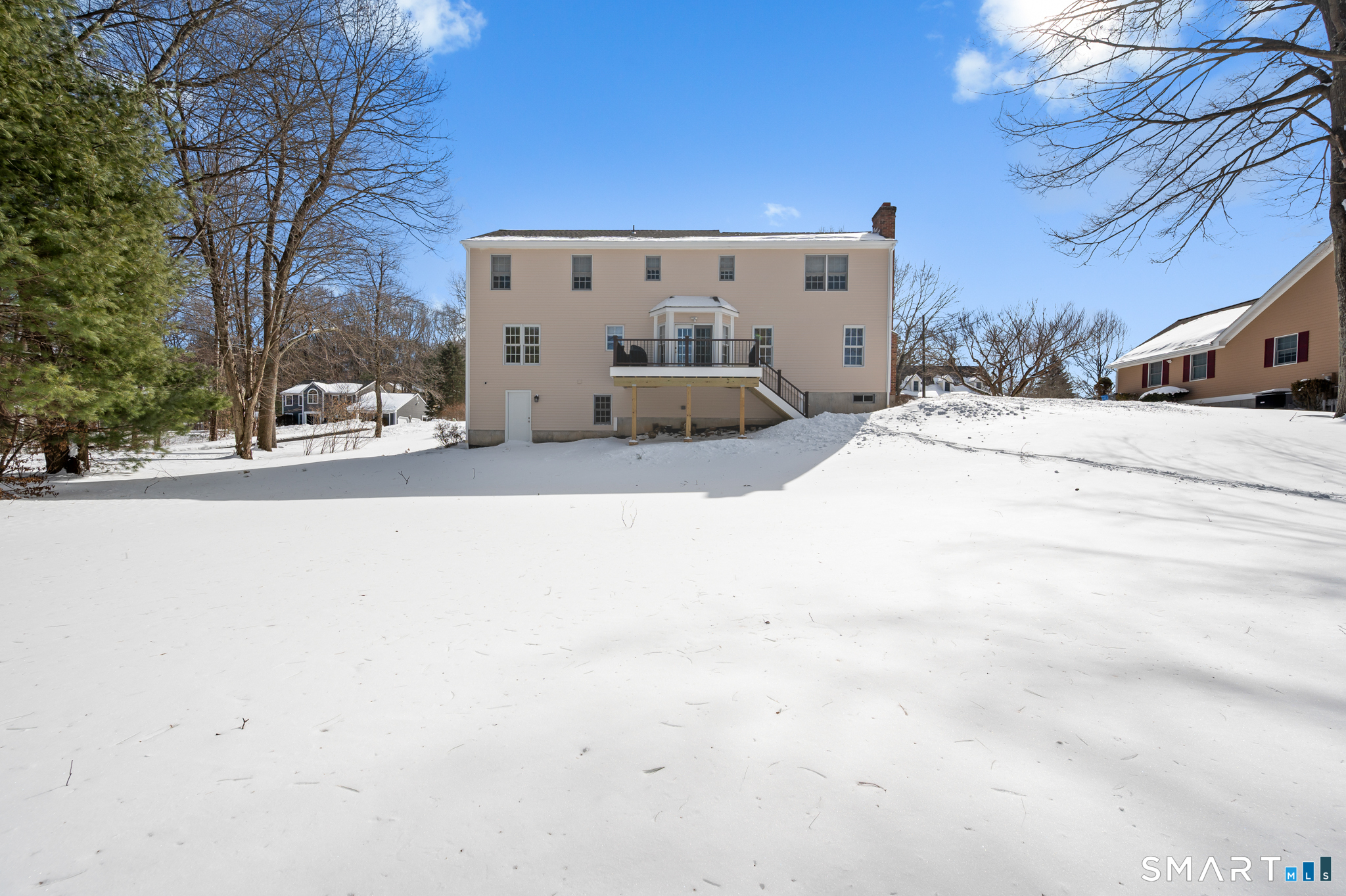 19 Woodside Way Bristol, CT 06010 - Photo 38 of 43