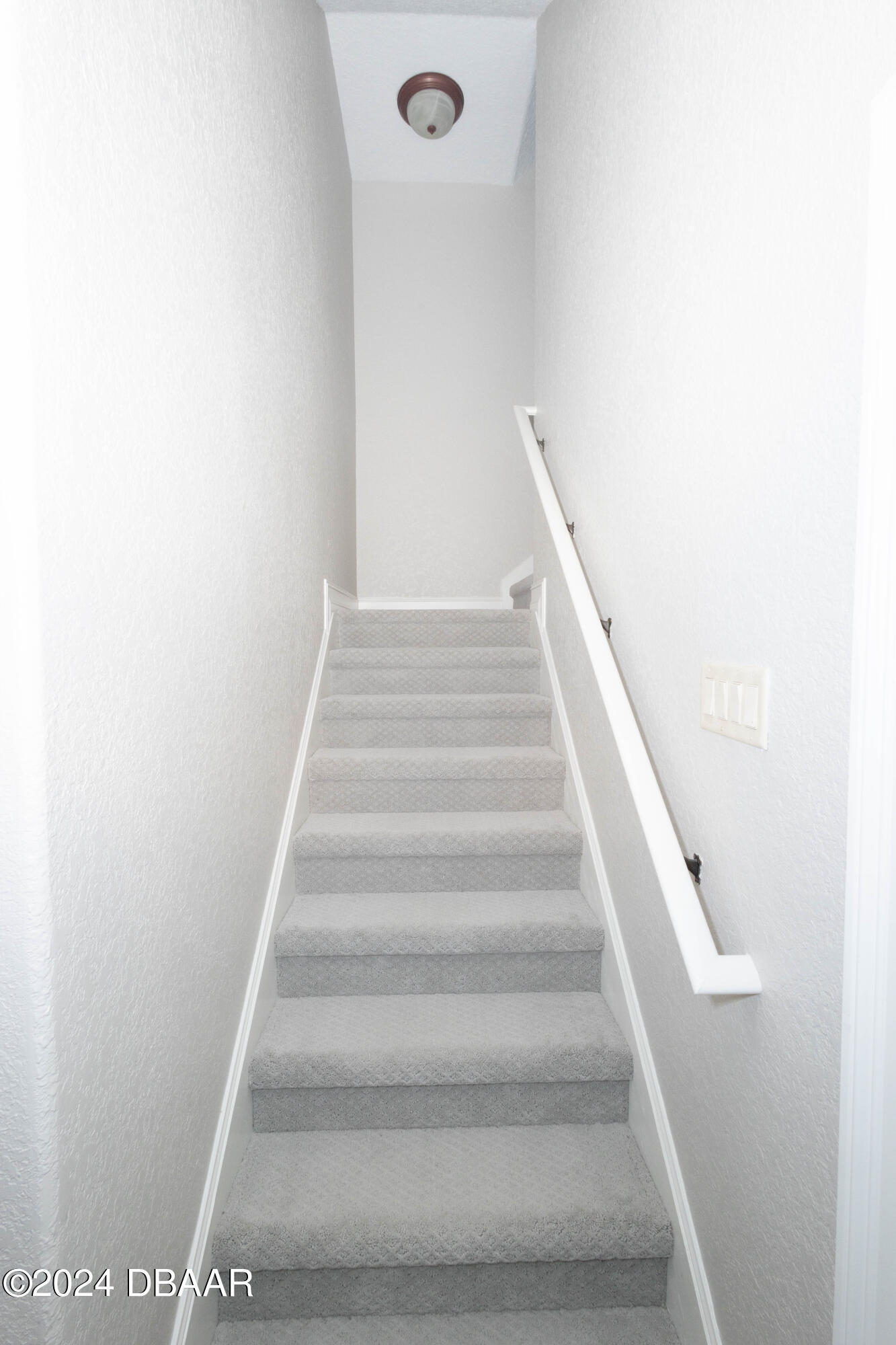 175 Whitcomb Drive Geneva, FL 32732 - Photo 30 of 91 a view of entryway