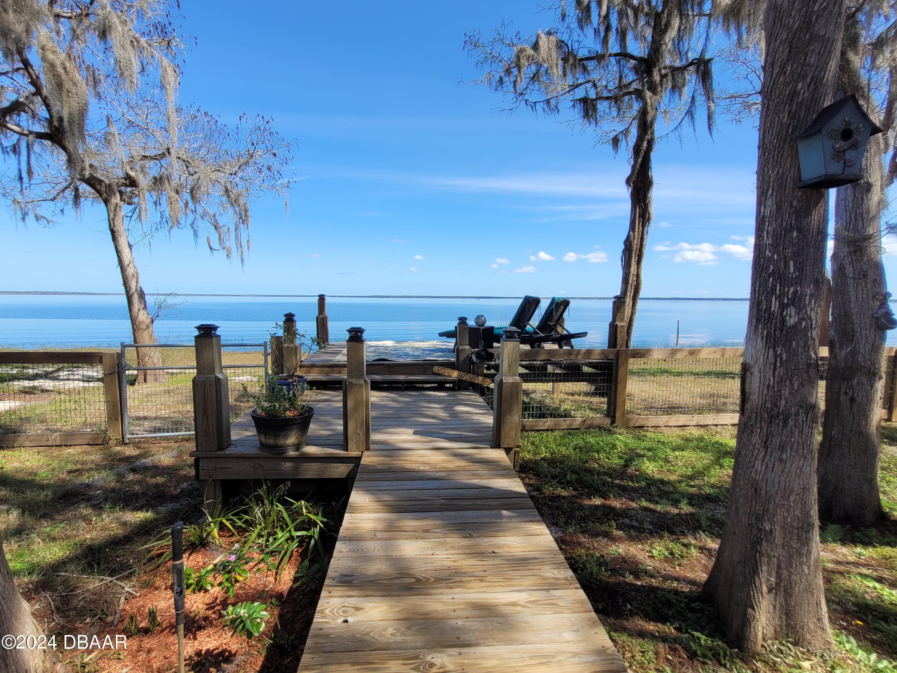 175 Whitcomb Drive Geneva, FL 32732 - Photo 78 of 91 a view of a ocean view