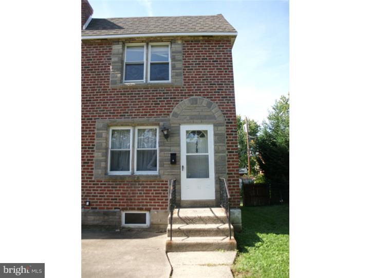 978 Grant Road Folcroft, PA 19032 - Photo 5 of 13 Exterior Front