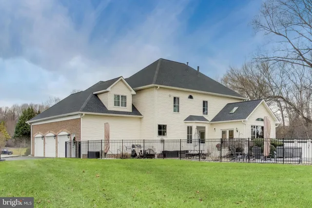 $1,600,000 | 918 St Michaels Drive, Gambrills, MD 21054