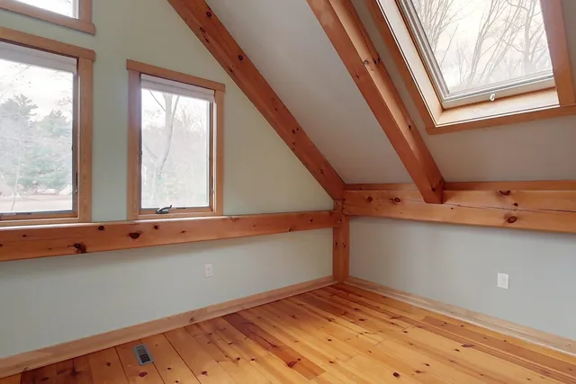 $615,000 | 93 Old Milford Road, Brookline, NH 03033