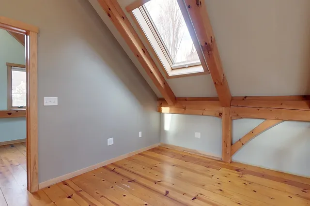 $615,000 | 93 Old Milford Road, Brookline, NH 03033