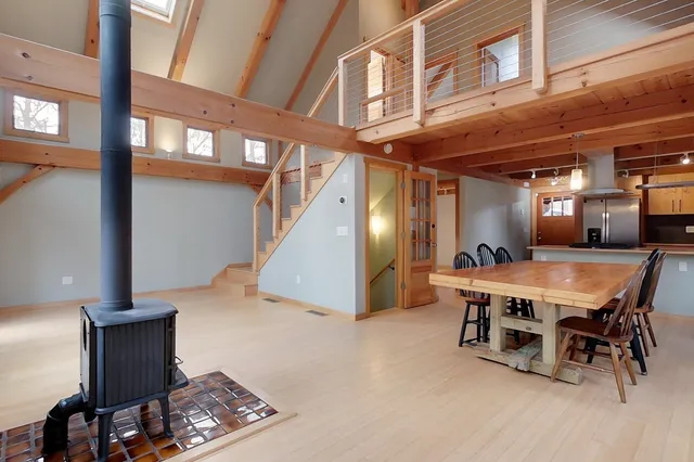 $615,000 | 93 Old Milford Road, Brookline, NH 03033