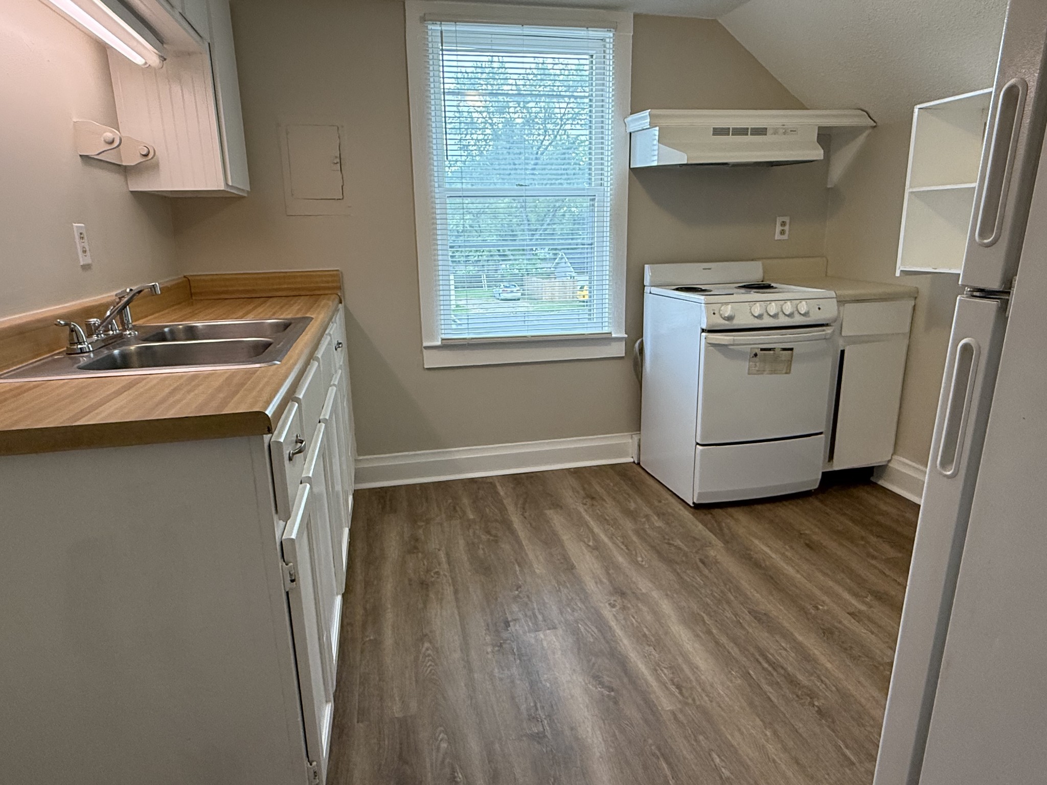 428 2nd Avenue, Unit B Murfreesboro, TN 37130 - Photo 3 of 7