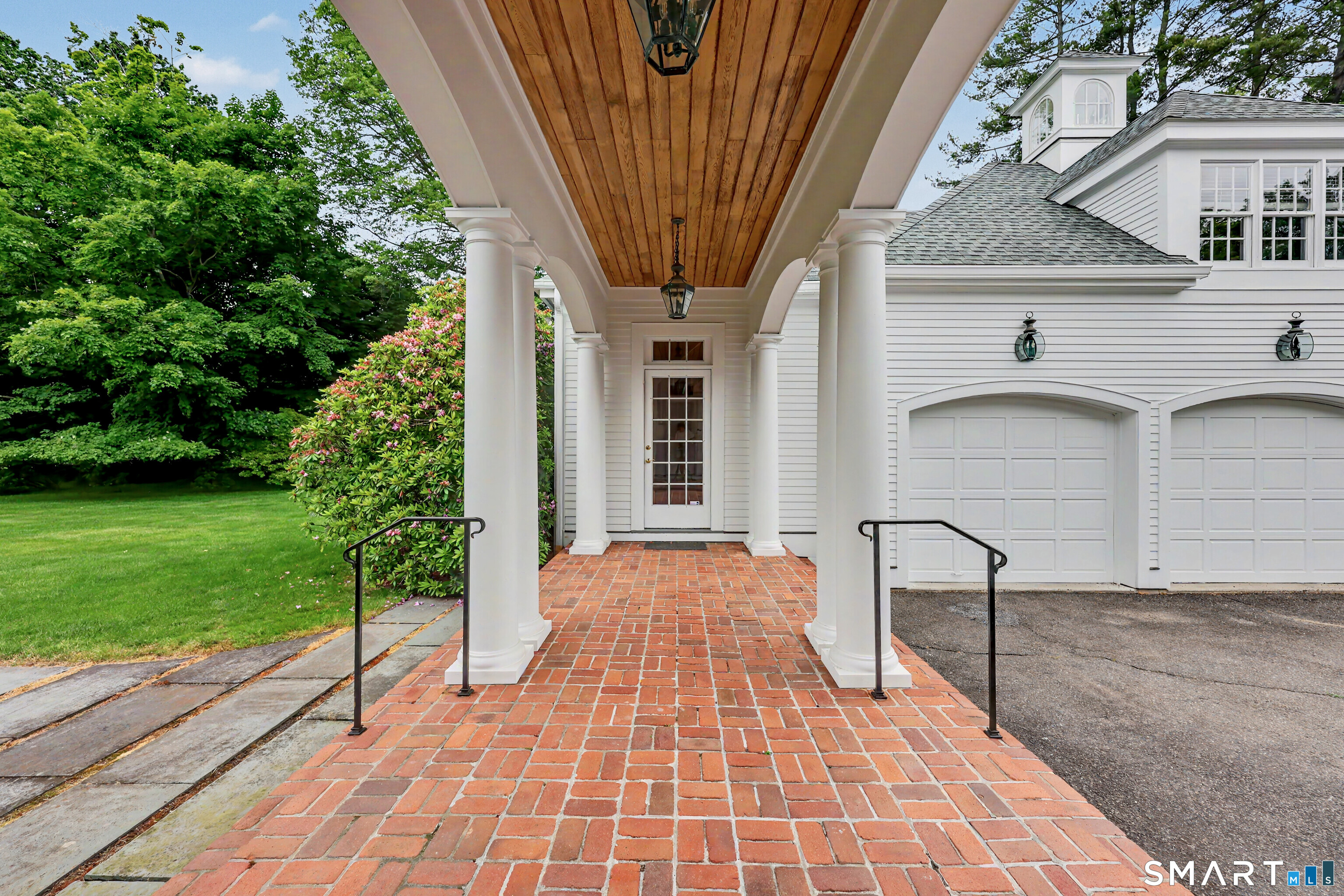 800 Verna Hill Road Fairfield, CT 06824 - Photo 31 of 39