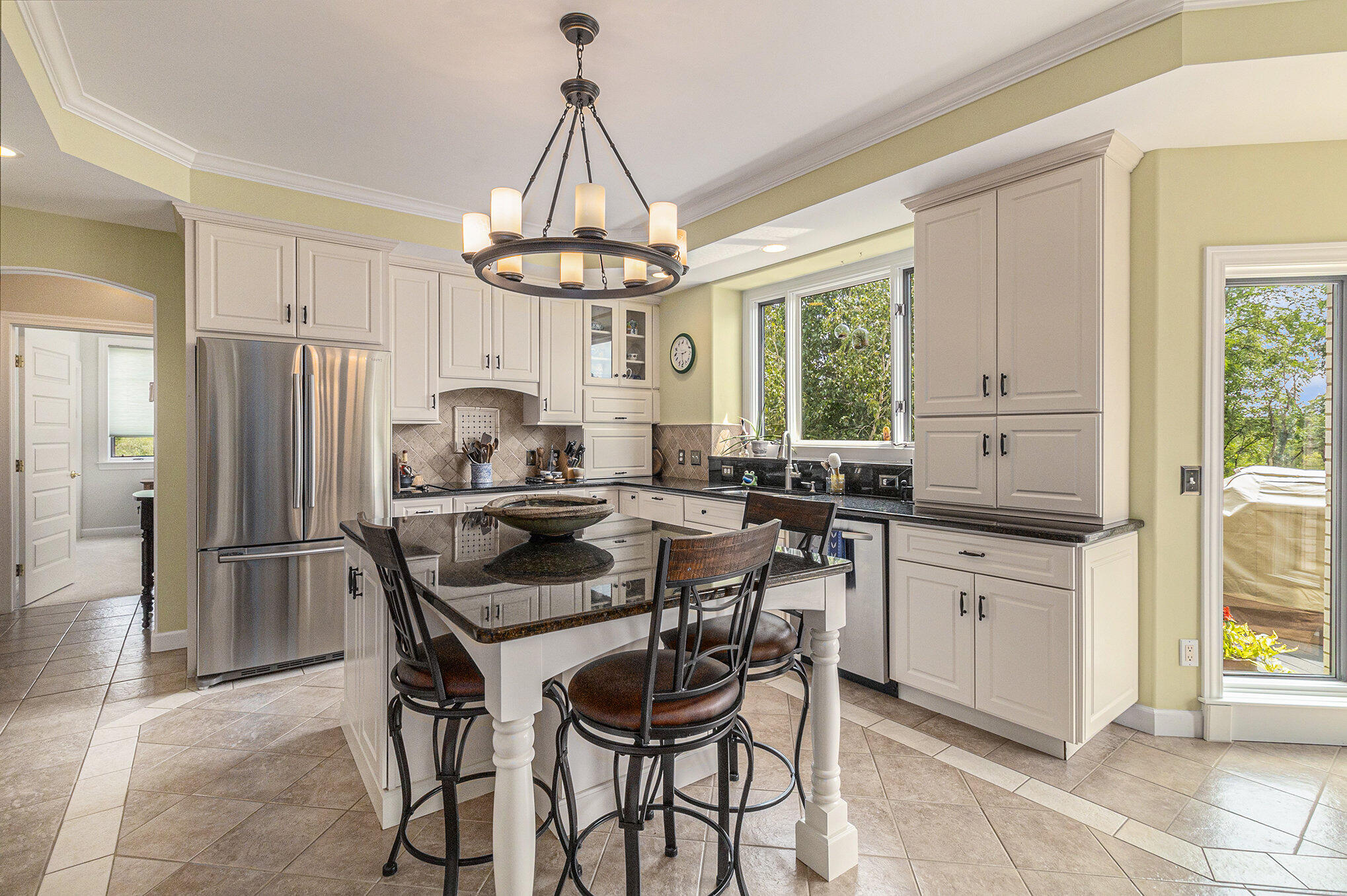 2865 Walters Way Ann Arbor, MI 48103 - Photo 21 of 89 chef's kitchen