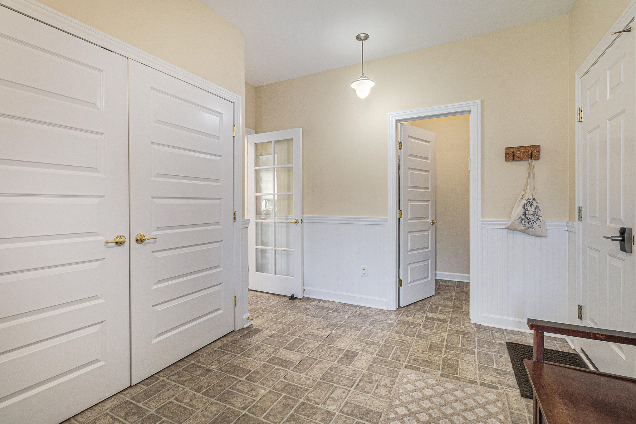 2865 Walters Way Ann Arbor, MI 48103 - Photo 27 of 89 mud room