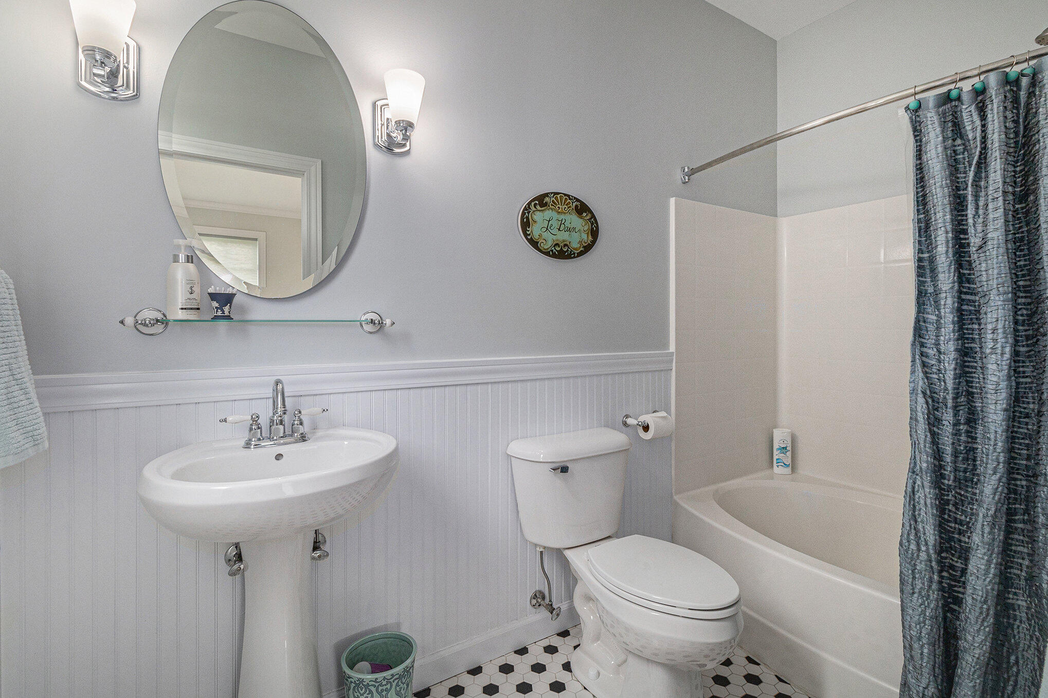 2865 Walters Way Ann Arbor, MI 48103 - Photo 37 of 89 main level ensuite