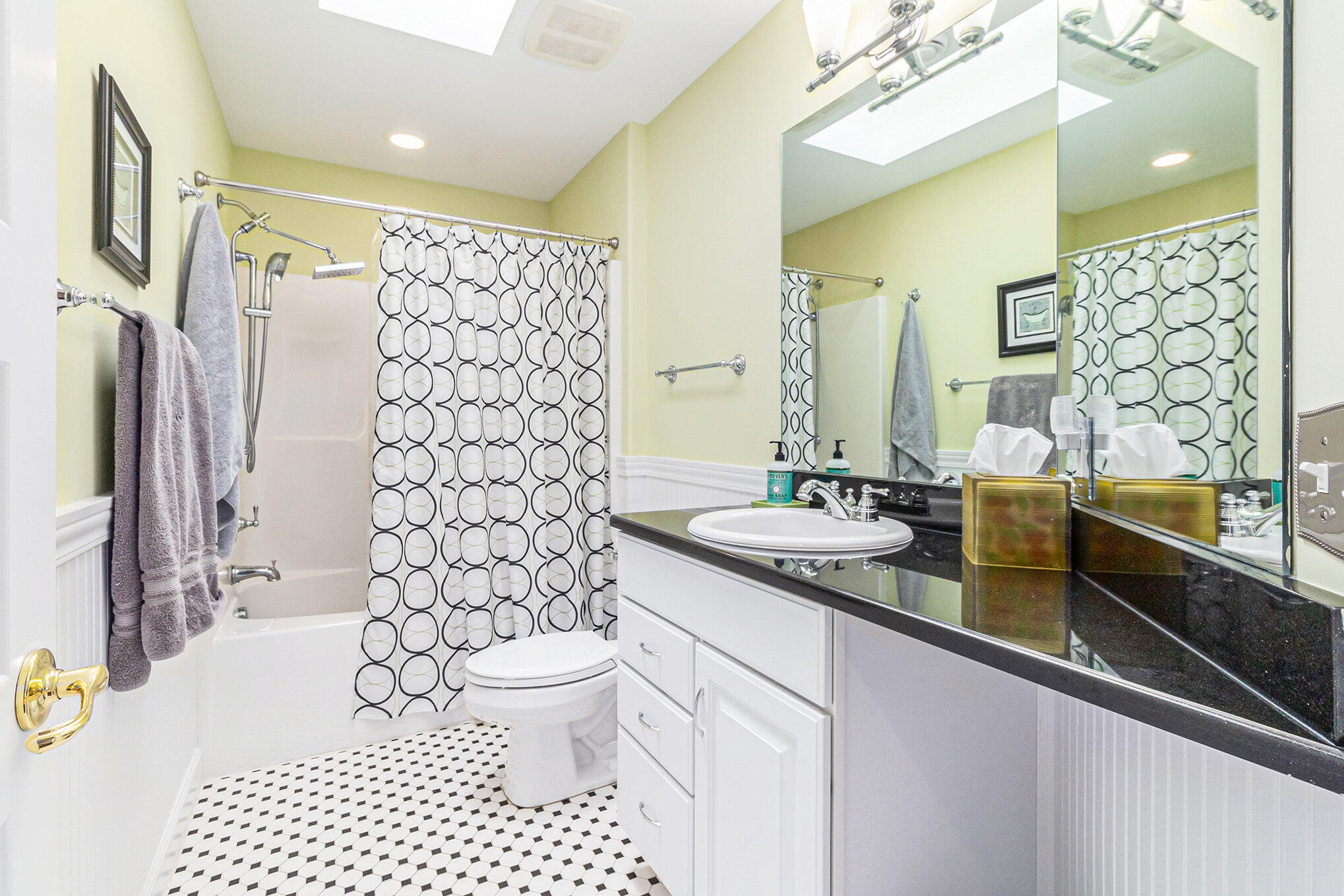 2865 Walters Way Ann Arbor, MI 48103 - Photo 41 of 89 2nd level bath